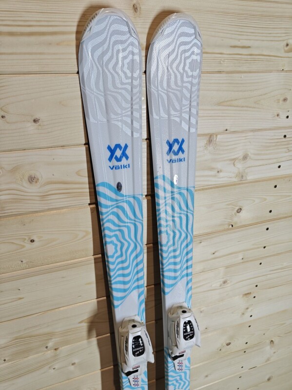 LYŽE VOLKL FLAIR JR 150CM